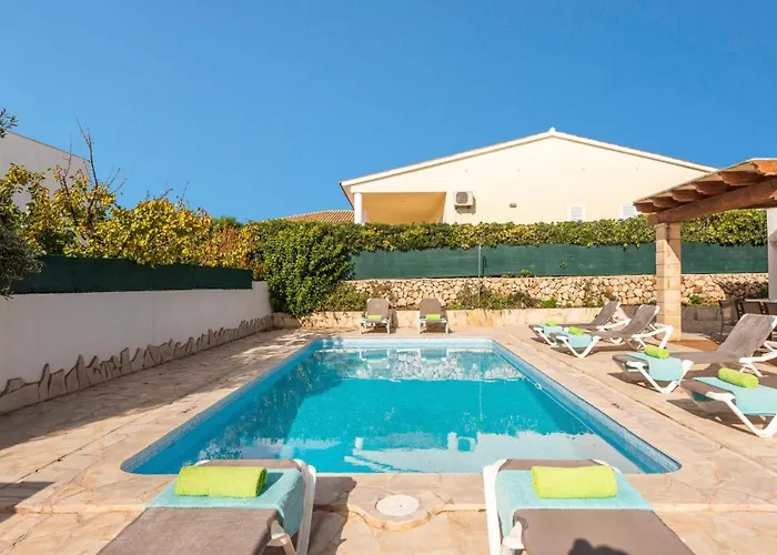 וילה Ingrid Porter By *