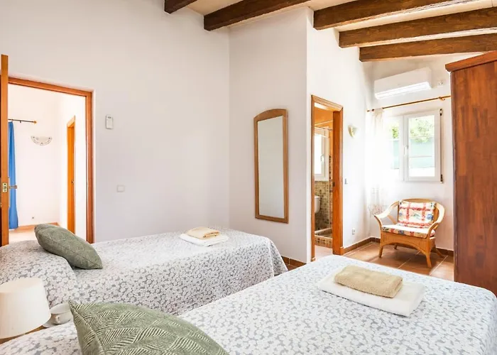 וילה Ingrid Porter By *